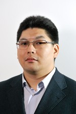 Amat Adarov
